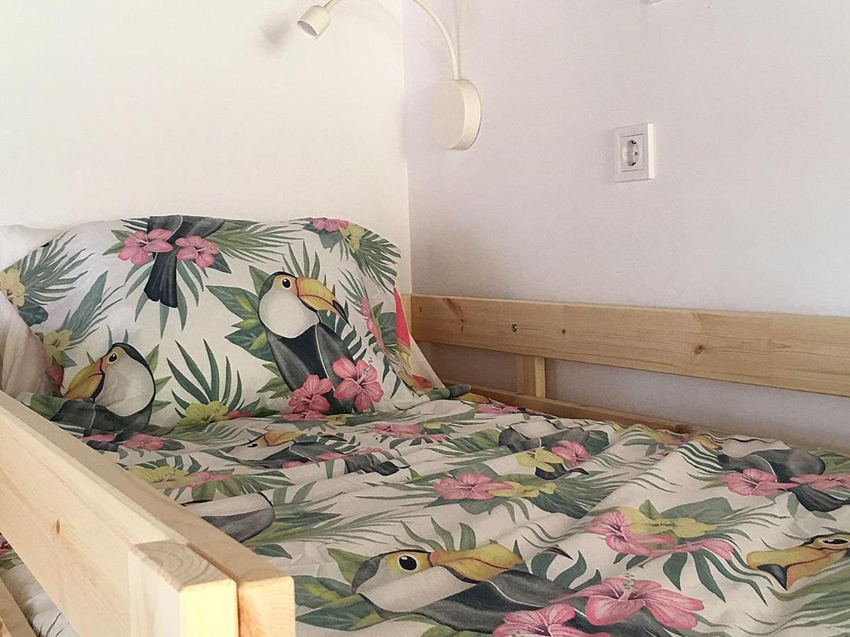 Хостел Cocos Surfhouse San Juan De La Arena Экстерьер фото