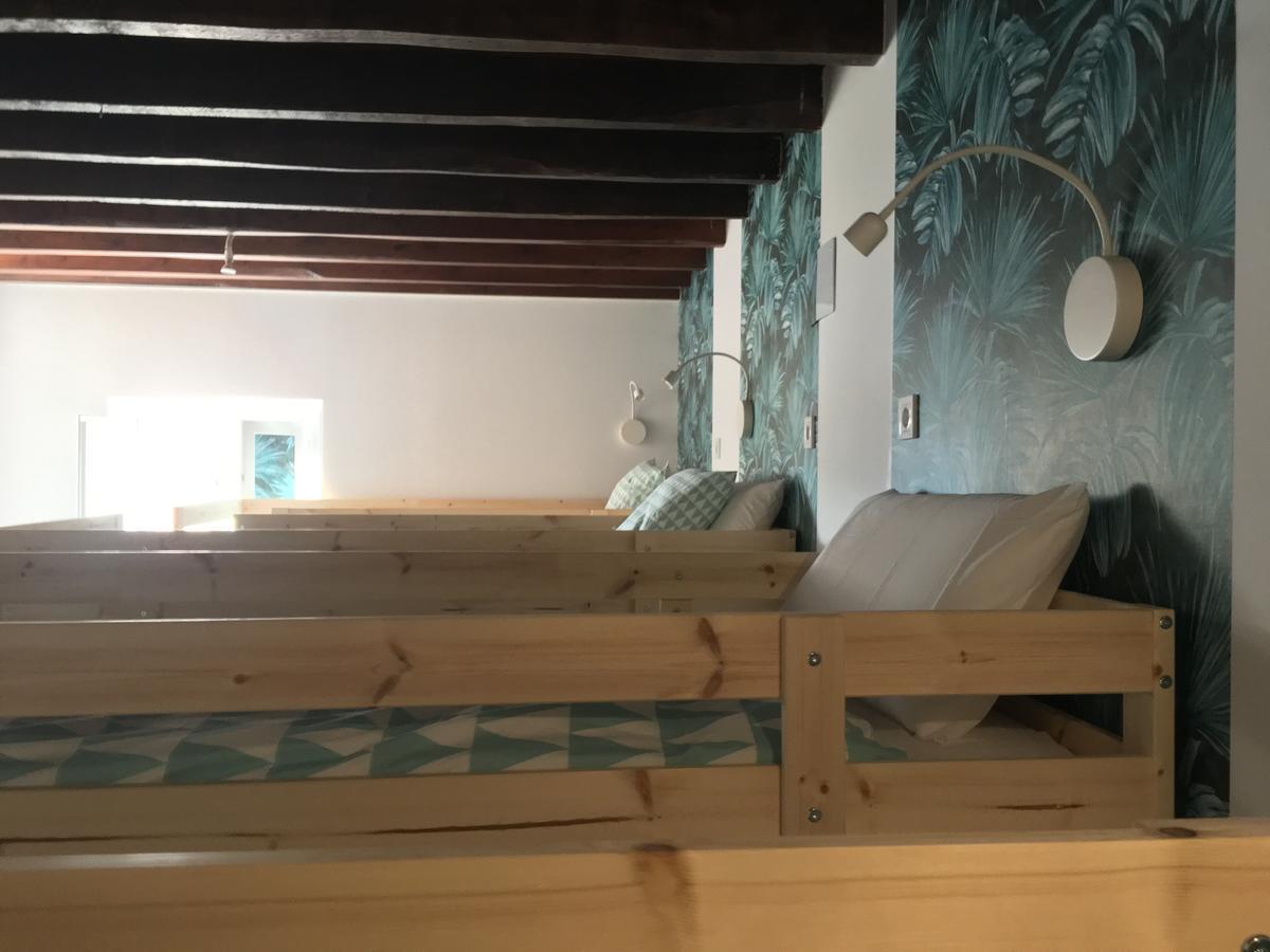 Хостел Cocos Surfhouse San Juan De La Arena Экстерьер фото